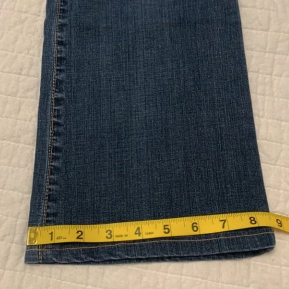 Not worn - AG women's The Kiss straight leg jeans size 29 - Picture 9 of 11